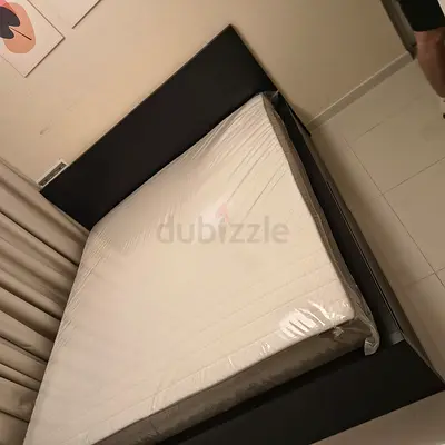 IKEA Malam king size bed 180/200cm with 2 storage drawers underneath and Ikea mattress is available