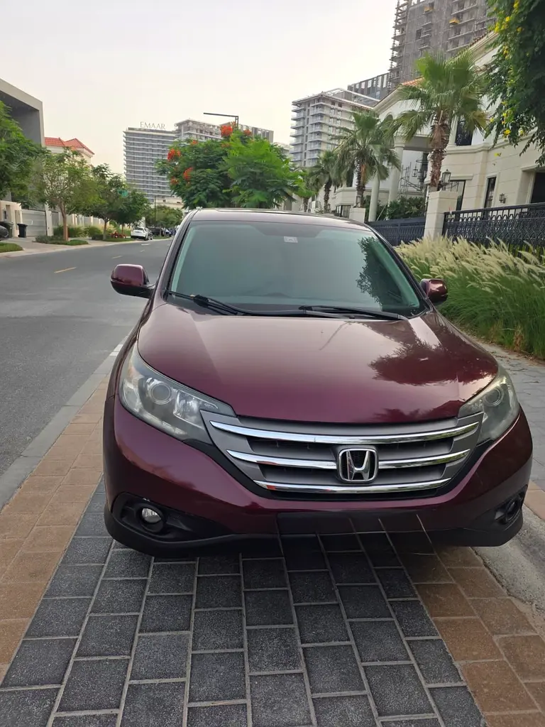Honda CR-V 2012 — photo 1 of 4