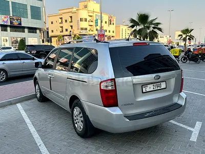 Kia Carnival LX 2013 GCC Specs