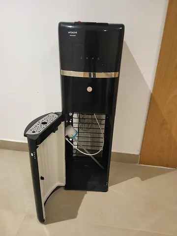 Hitachi bottom load water dispenser