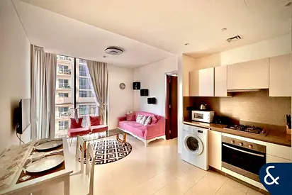1 Bed + Study | Furnished | Available Now