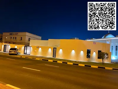 للبيع بيت في منطقة الحزانه  علي الشارع العام مباشره