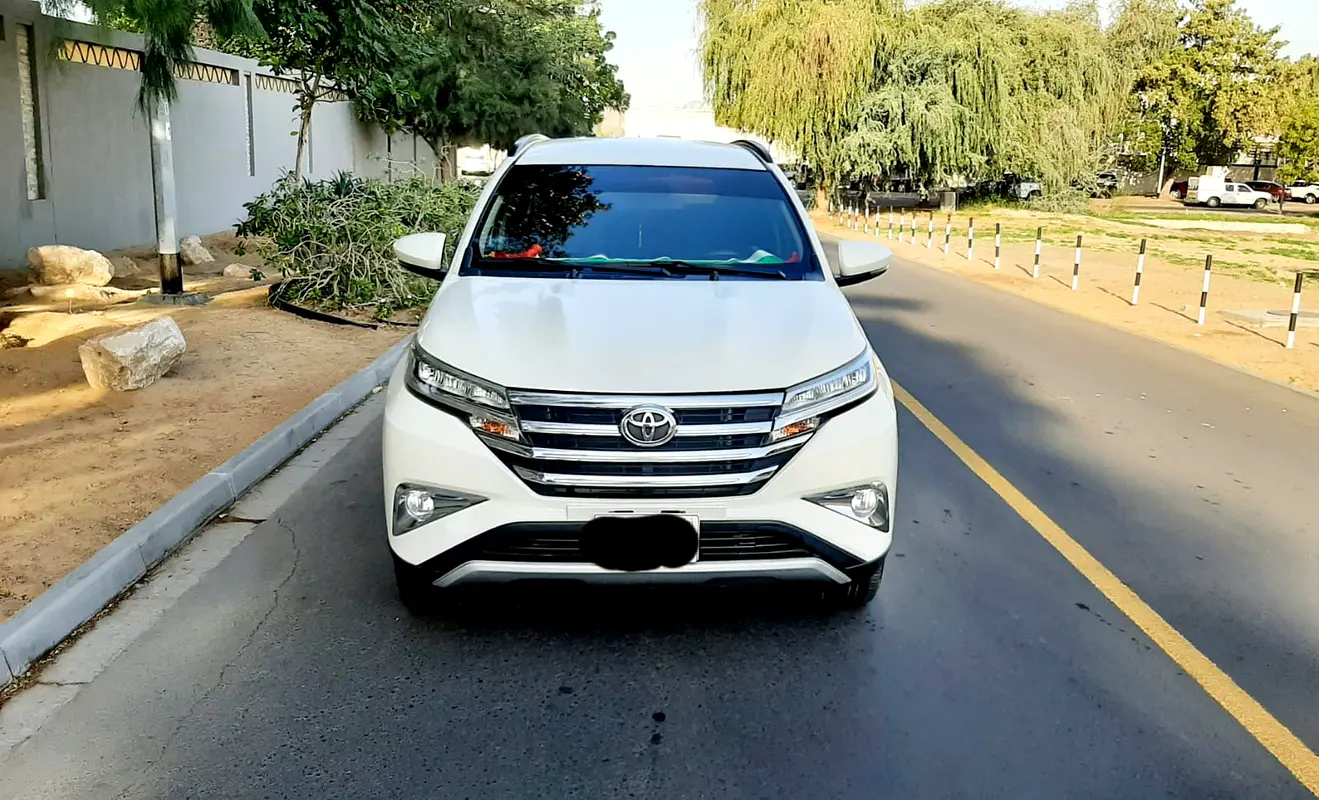 Toyota Rush 2023 — photo 1 of 15