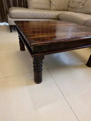 Urgent Sale: Solid Wood Coffee Table from Pan Emirates