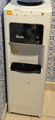 Ikon freestanding water dispenser - hot and براد ماء cold, good condition