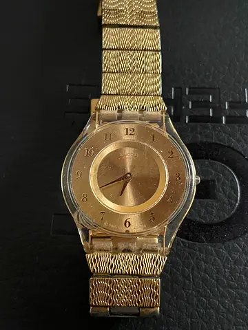 Gold-tone Swatch wristwatch with metal mesh strap - used
