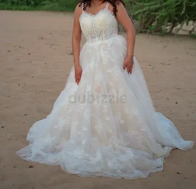 White Lace A-line Wedding Dress with Spaghetti Straps - Size [free size]