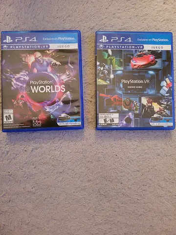 PlayStation VR Worlds (PS4) - Two PS4 Game Cases