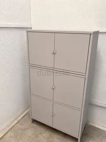 Slim 3-tier metal Storage Cabinet with Doors — Light Grey
