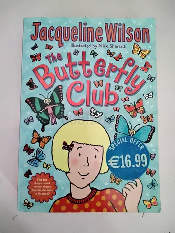 ​The Butterfly Club by Jacqueline Wilson (Paperback) – Great Condition