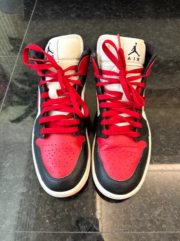 Pre-owned Air Jordan 1 Style Red  Black Sneakers - Size 9.5 US