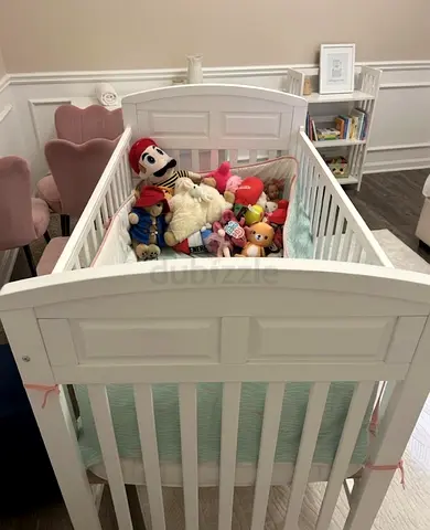 White Wooden Baby Crib - Solid, Classic Design (Good Condition)