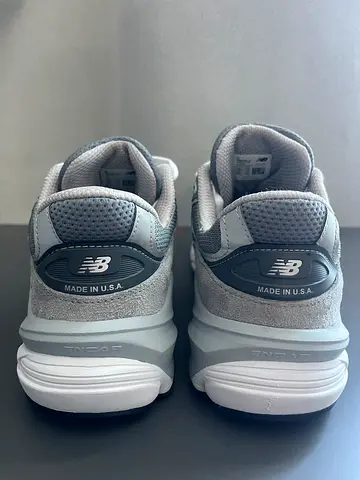 Grey New Balance Made in USA 990v6 Sneakers – Mens Size