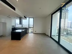 Brand New Building With Store + Laundry