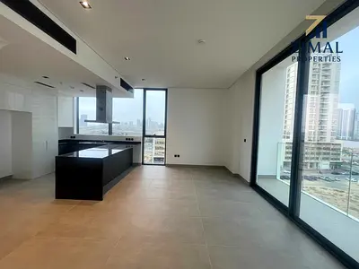 Brand New Building With Store + Laundry