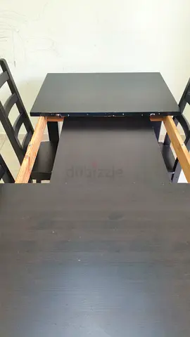 Black Rectangular 4-Seater Dining Table (Slight Wear)