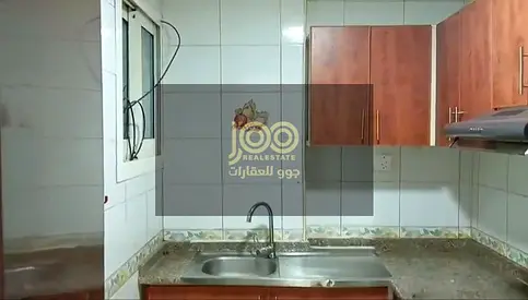 مساحه كبيره مطبخ منفصل قريب من البحر