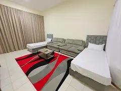 Executive Bed Space Available Next To The Gardens Metro Station All Bills Including