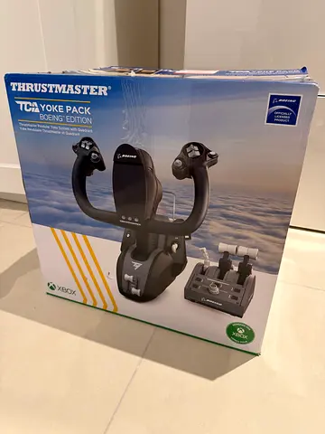 Thrustmaster TCA Yoke Pack Boeing Edition (PC and Xbox) + Rudder Pedals
