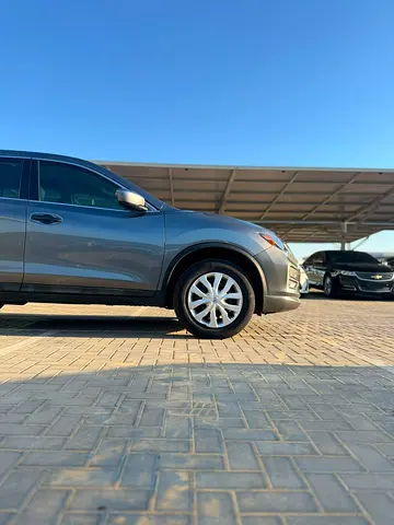 2016 Nissan ROGUE 照片 10
