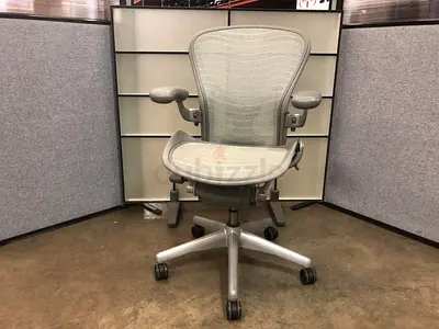 Herman Miller Aeron Office Chair - Gray Color, Good Condition