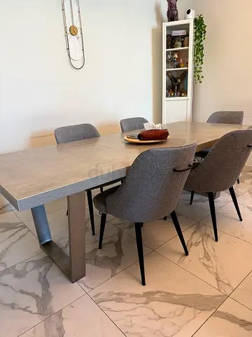 Modern 6-Seater Dining Table with Chairs – Excellent Condition