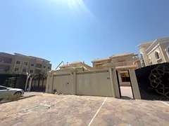 Commercial villa in Al Mowaihat 1, consisting of 4 master bedrooms, suitable for all commercial acti