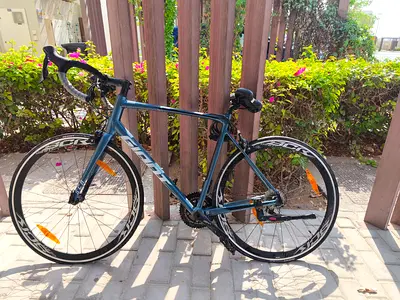 Giant Professional Racing Road Bike / Bicycle