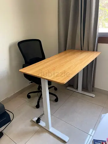 Adjustable office desk and chair