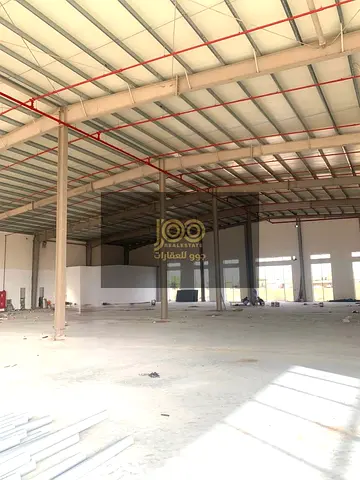 الكهرباء365\واجهة عرض مميزة تناسب الأنشطة التجارية والصناعية. مساحات واسعة موقع على شارع الاتحاد