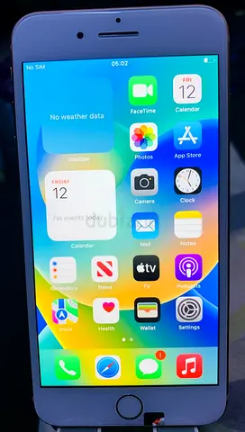 I phone 8+