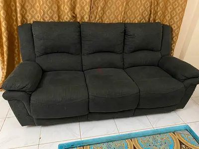 Recliner 5 Seater Sofa for sale in abu shagara