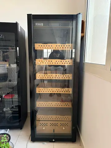 Grace humidor fridge freestanding