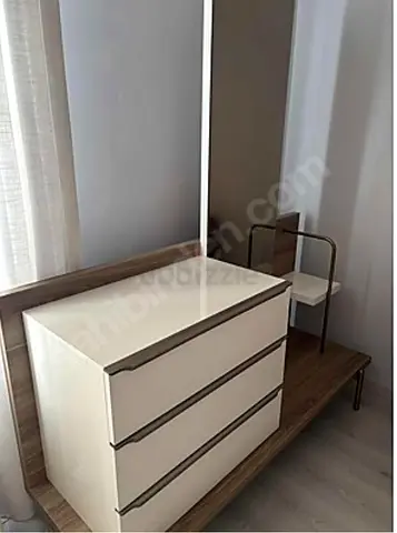 Modern 3-Drawer Dresser with Mirror and Shelf - Good Condition