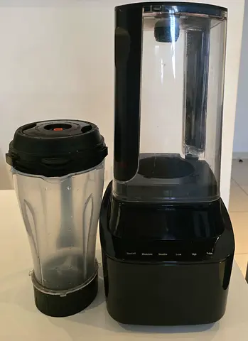 Vaccum Blender / Mixer , noise suppression