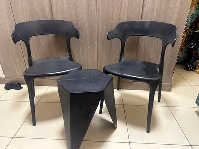 Urgent sale Balcony Chair  of modern black plastic dining chairs with matching geometric side table