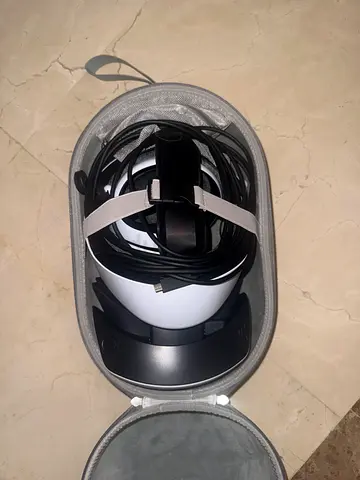 Sony PlayStation VR headset with pc adapter and carrying case (used)