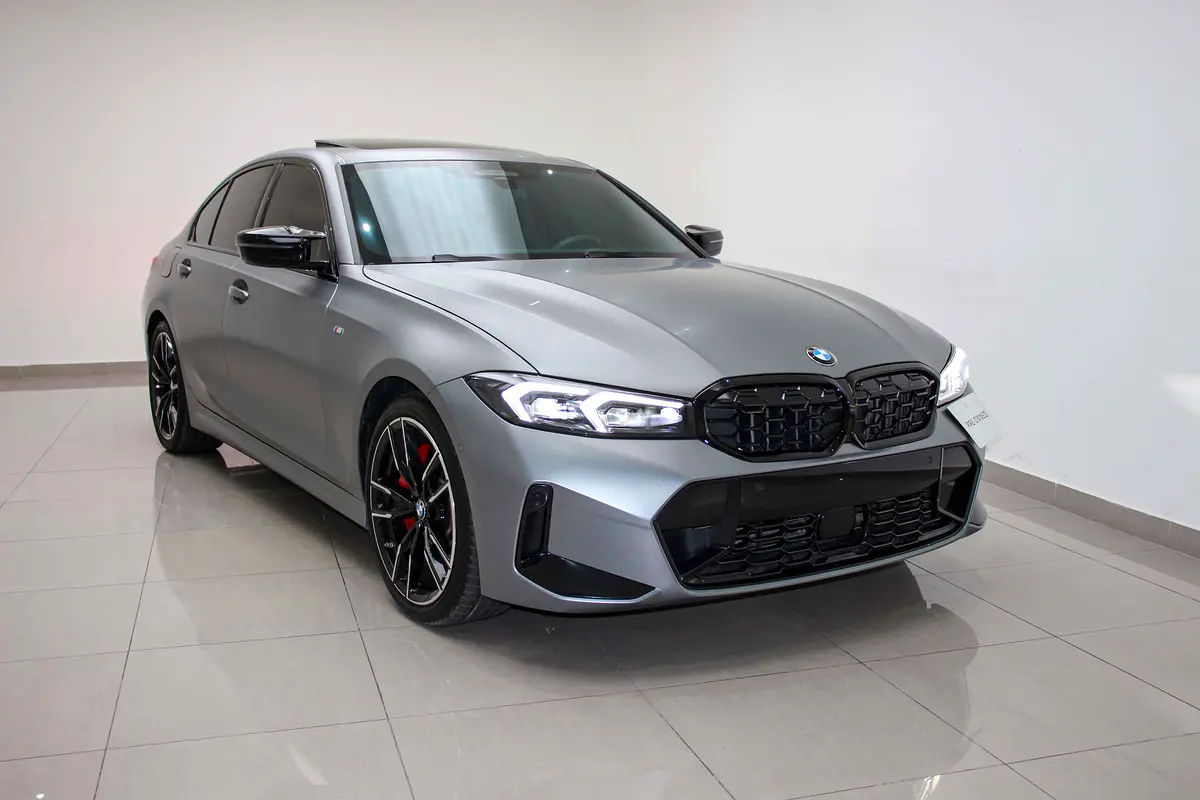 BMW 3-Series 2025 — photo 1 of 11
