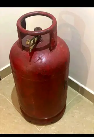 Gas Cylinder with Expiry date 22 kg