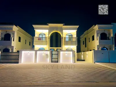 For sale, a villa with a strategic location close to all services, schools, and commercial centers.