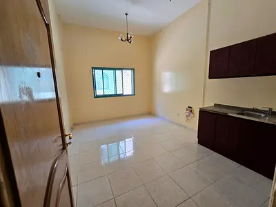 Annual Studio for Rent in Al Manakh, Sharjah A well-designed studio apartment with a practical layout, suitable for individuals and working professio
