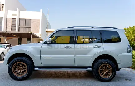 Mitsubishi Pajero 2014 3.8 V6 GLS Top Line GCC Specs