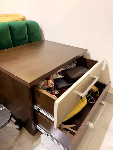 Bedside table