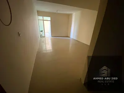 Master bedroom, large living room, spacious and equipped kitchen, 2 bathrooms, high-end finishing, balcony with open view, private parking, central a