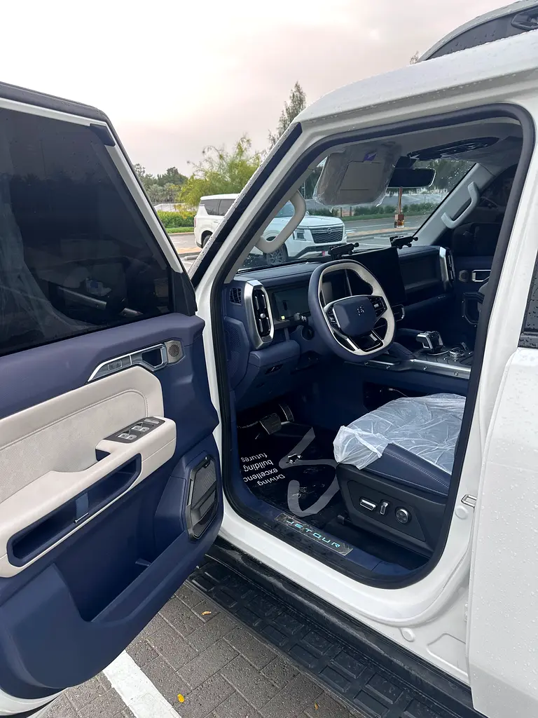 Jetour T2 i-DM 2026 — photo 1 of 10
