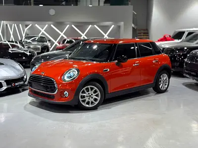 MINI Cooper | 2021 | GCC Specs | Low Mileage | Excellent Condition