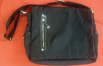 Preloved - Genuine TUMI Vista Black Nylon Leather Laptop 35x25 (w:9) cm