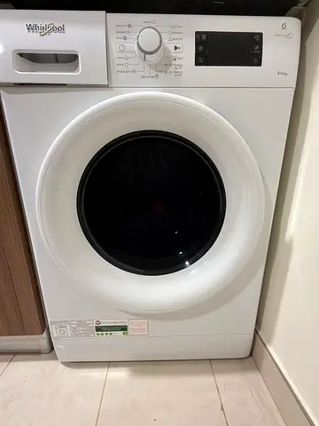 Whirlpool - 8+6 Kgs - Moving out sale