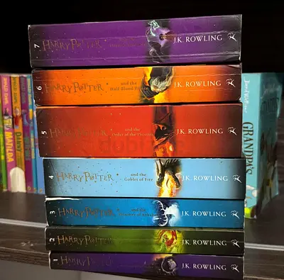 Complete Harry Potter Paperback Set (7 Books) - J.K. Rowling