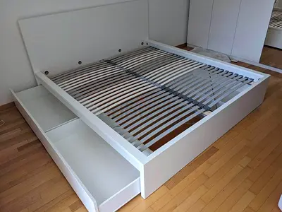IKEA Malm Queen size bed frame with ikea mattress- like new